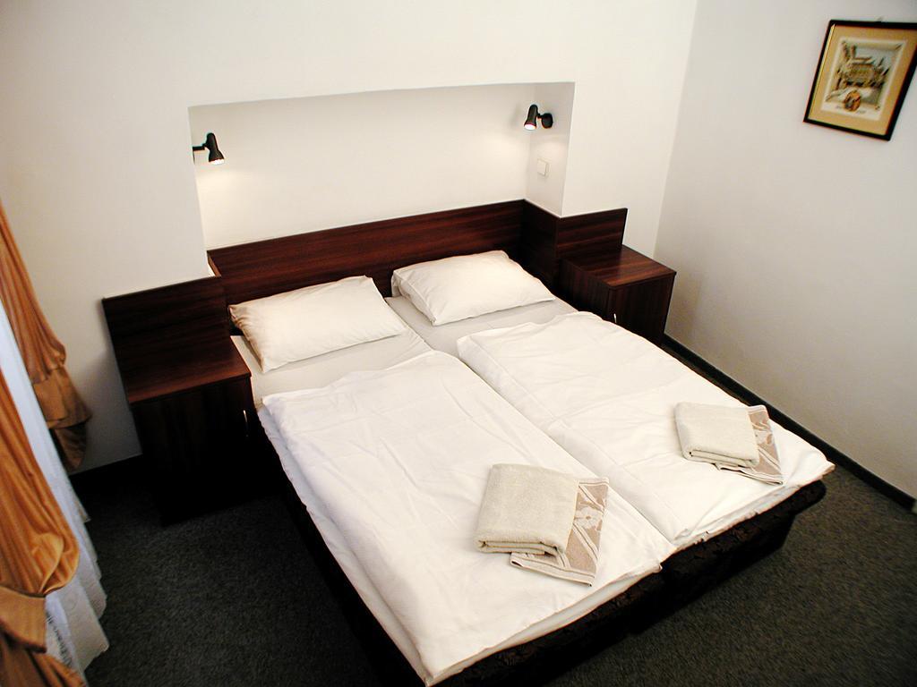 Hotel & Residence Royal Standard Praga Quarto foto