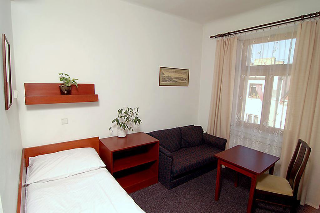 Hotel & Residence Royal Standard Praga Quarto foto