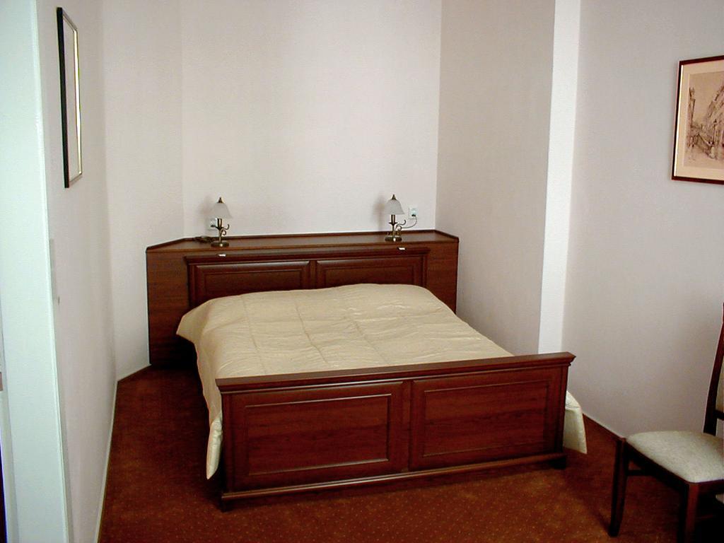 Hotel & Residence Royal Standard Praga Quarto foto
