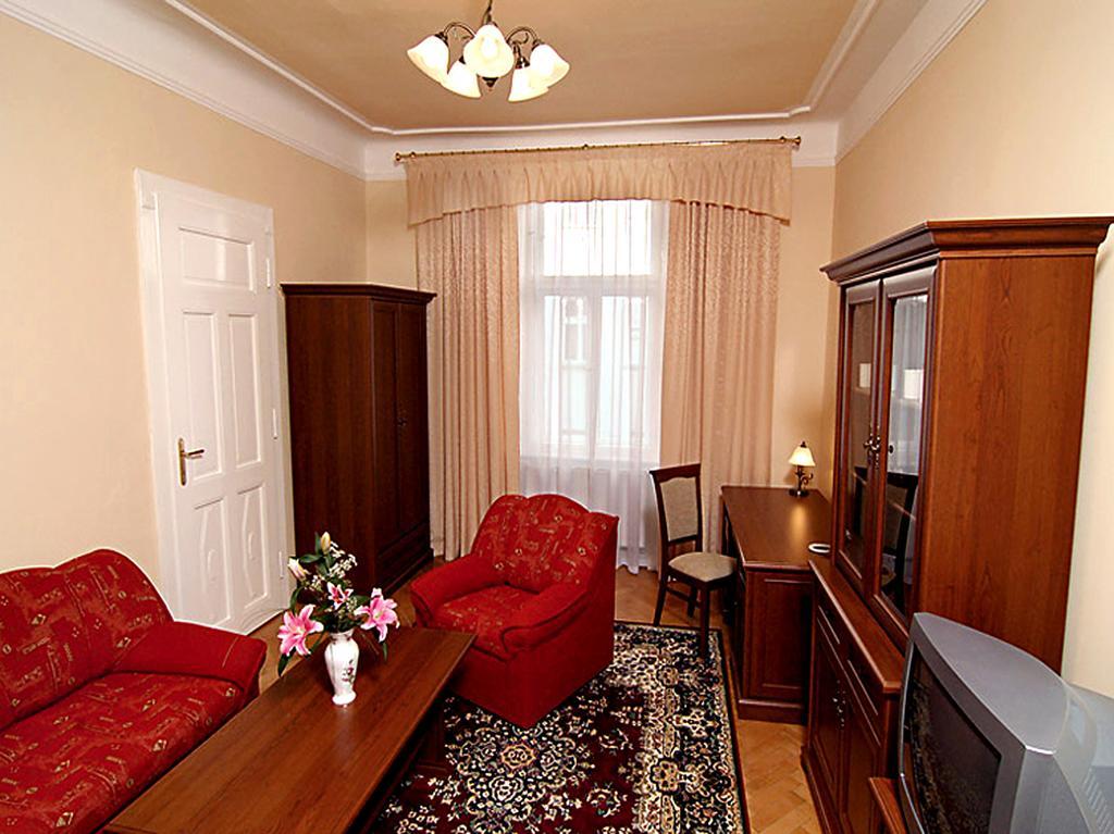 Hotel & Residence Royal Standard Praga Quarto foto