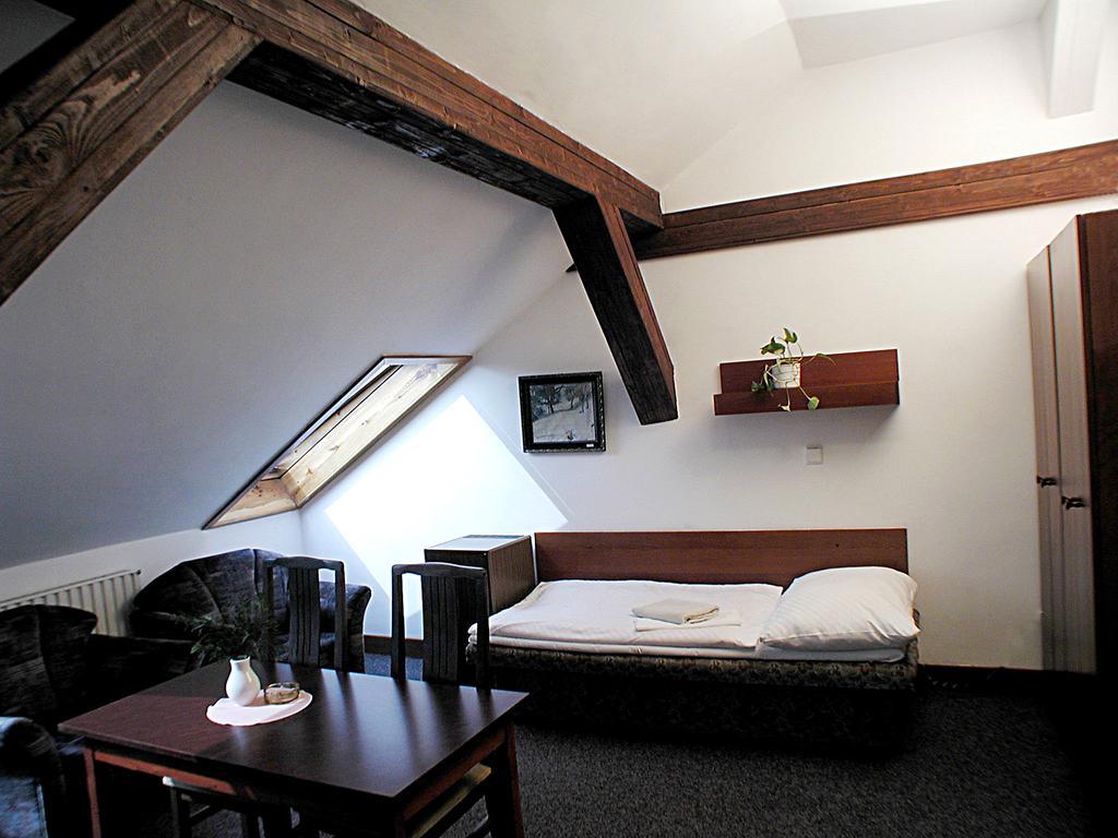 Hotel & Residence Royal Standard Praga Quarto foto